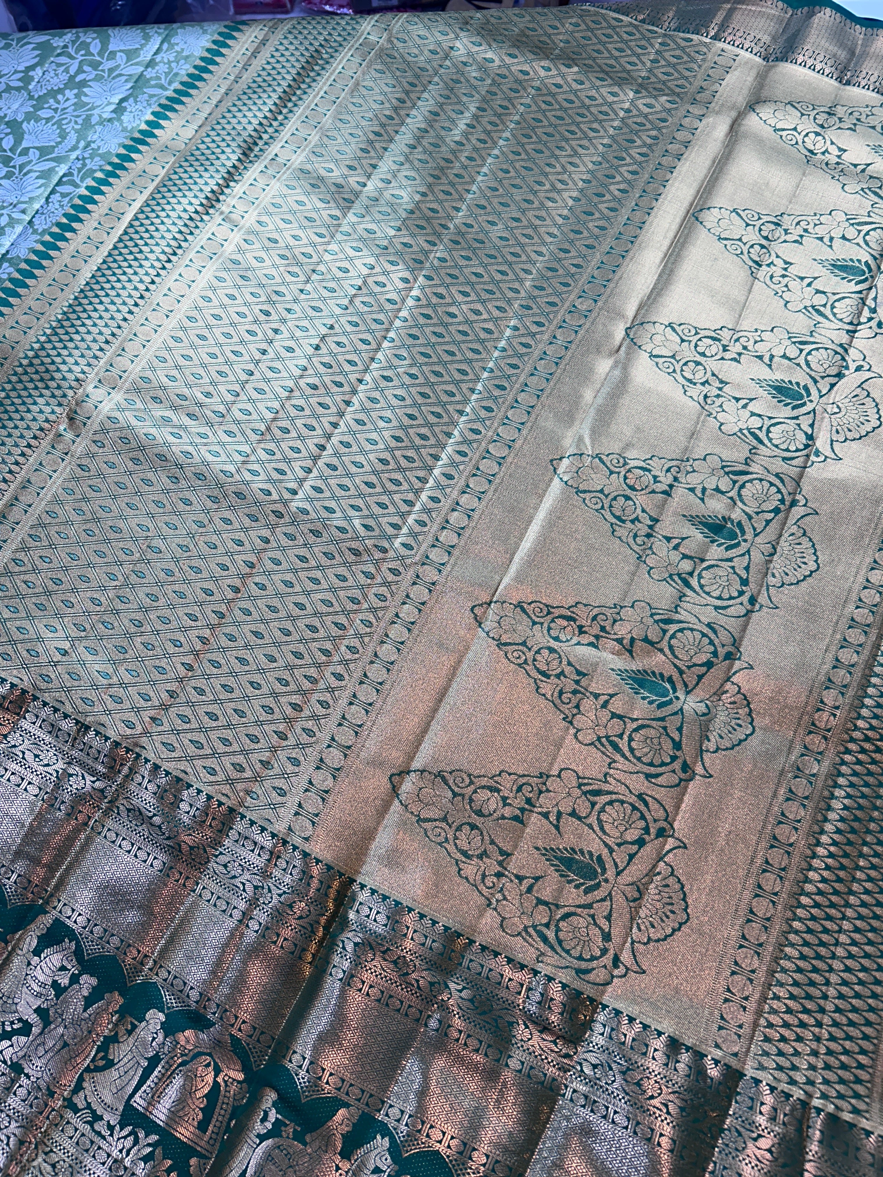 Beautiful semi kanchi pattu saree-9