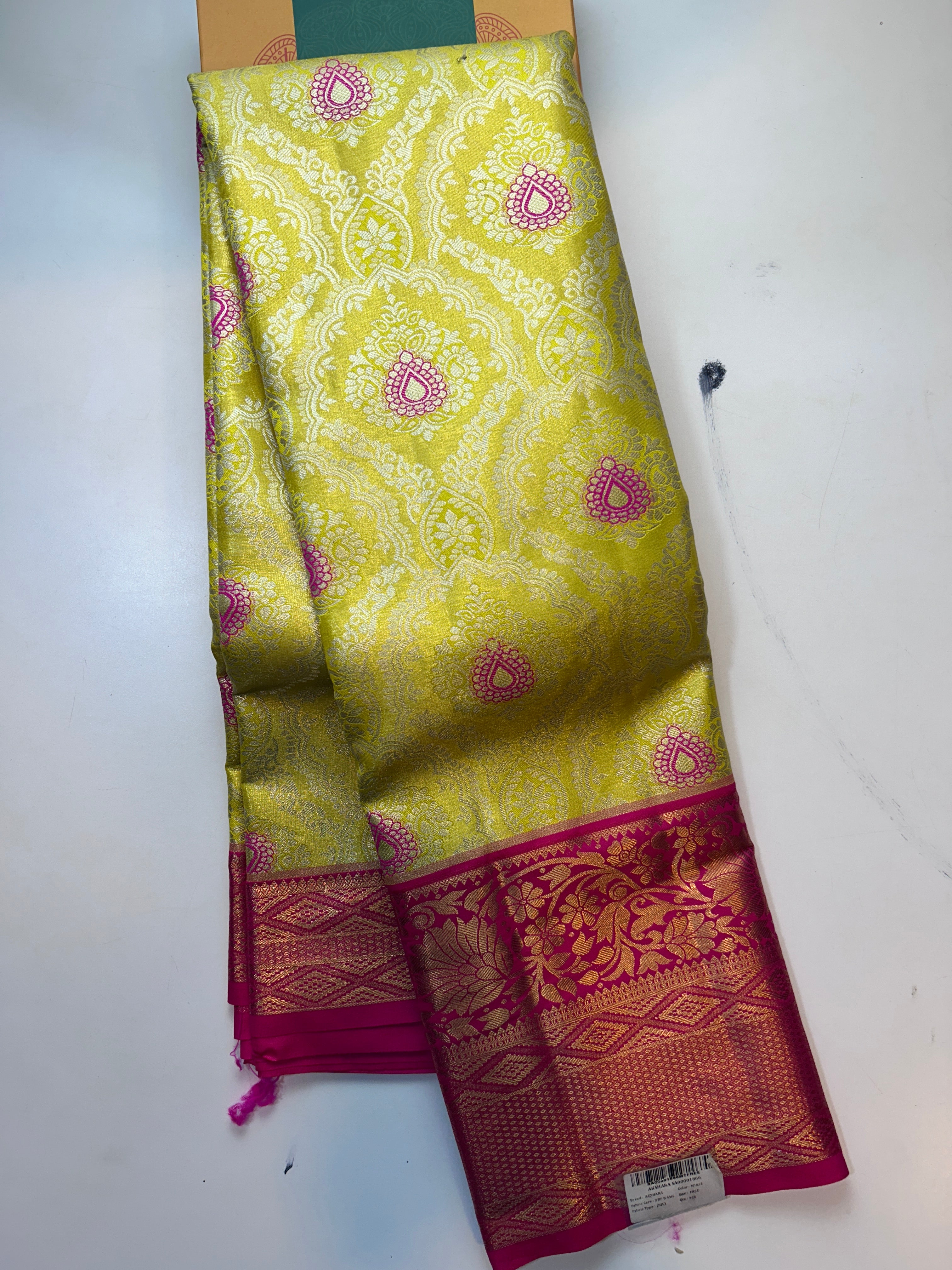 Kanchivaram pattu meena parrot green