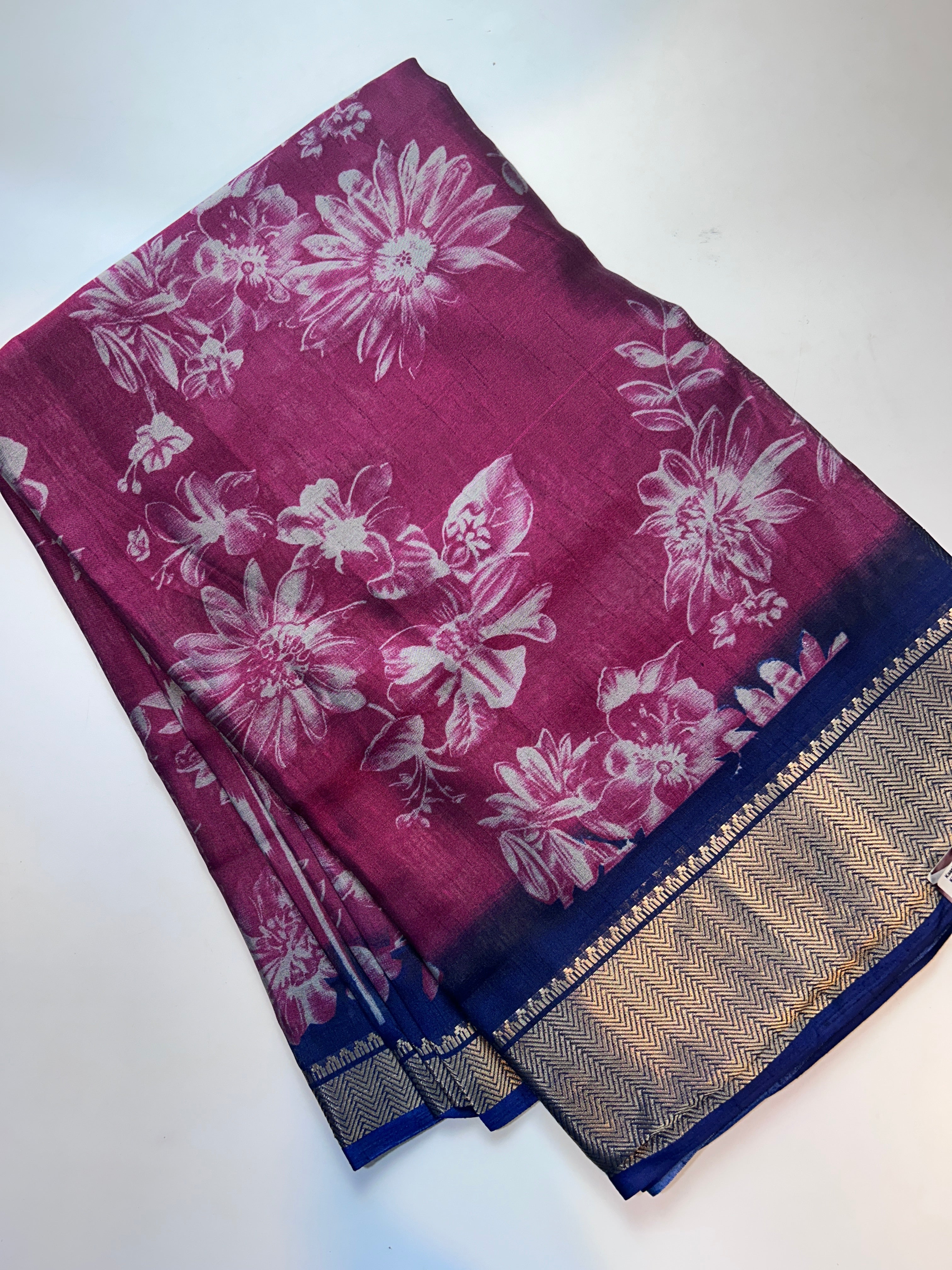 Dola silk saree