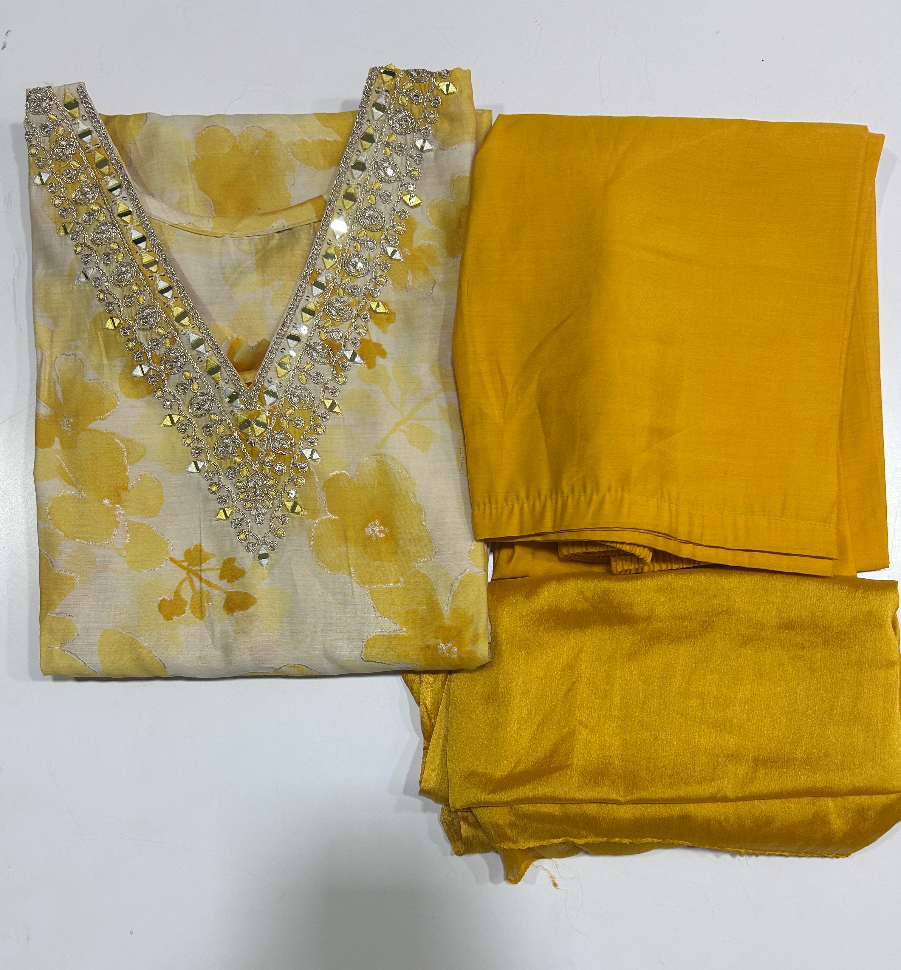 hima(2)-yellow