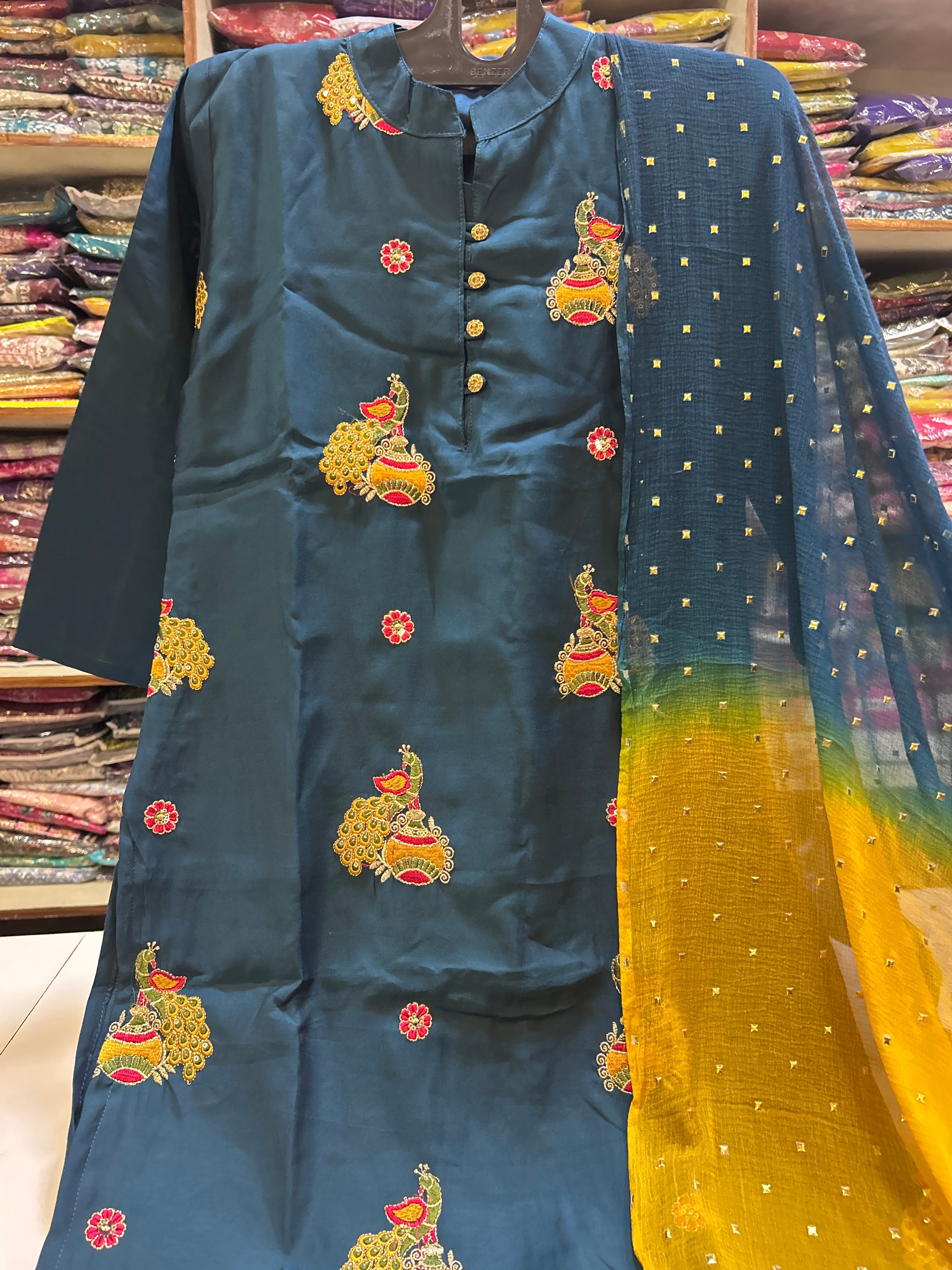 KIRAK-(PEACOCK)